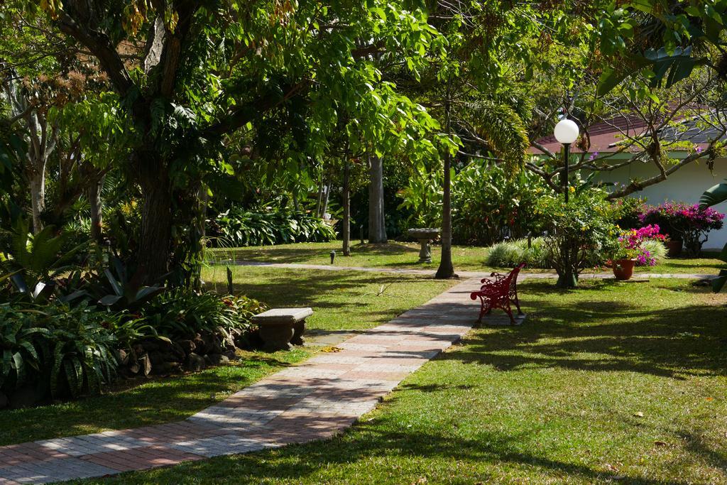 Hotel Bougainvillea San Jose Santo Domingo De Heredia Exterior photo