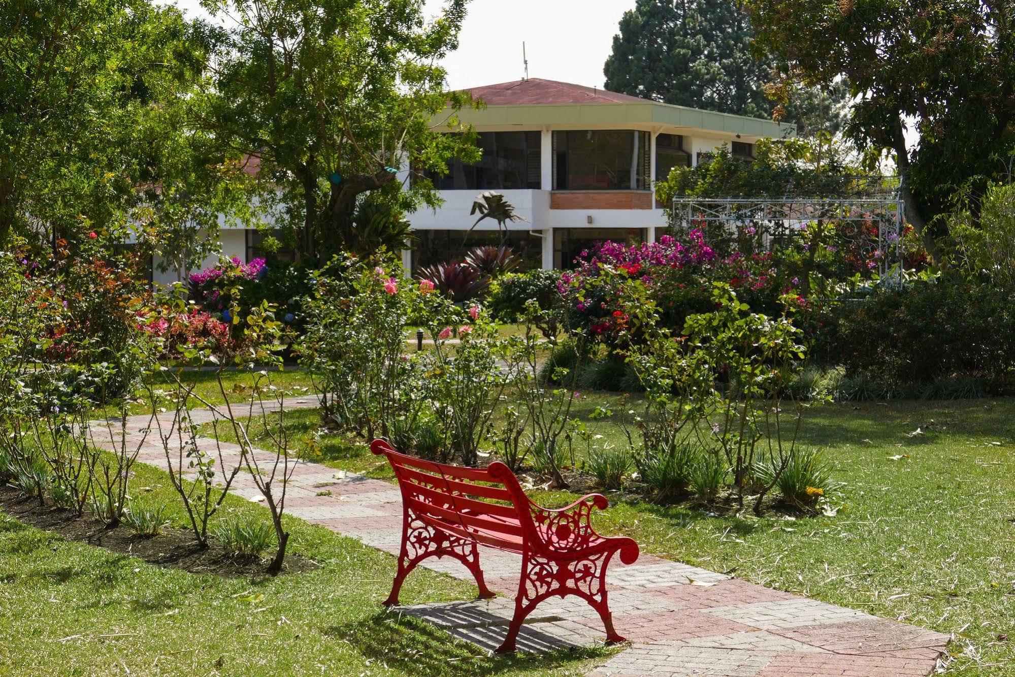 Hotel Bougainvillea San Jose Santo Domingo De Heredia Exterior photo